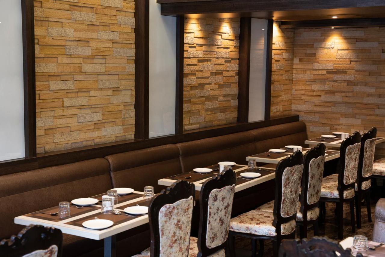 Gold Crest Business Hotel Navi Mumbai Ngoại thất bức ảnh